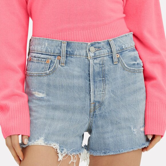 🌟LEVIS🌟 WEDGIE DISTRESSED DENIM SHORTS SZ 30 - Picture 2 of 10